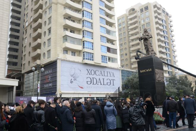 Общественность Азербайджана чтит память жертв Ходжалинского геноцида  Азербайджан Баку 26 февраля 2022